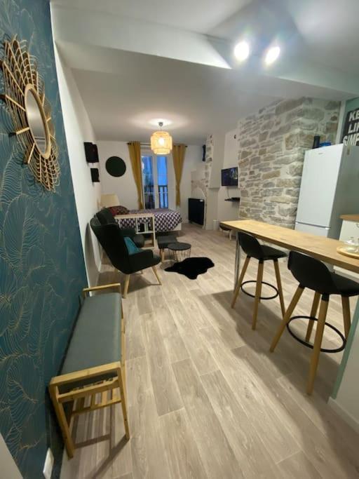 Idealement Place Et Paisible ! Oloron-Sainte-Marie